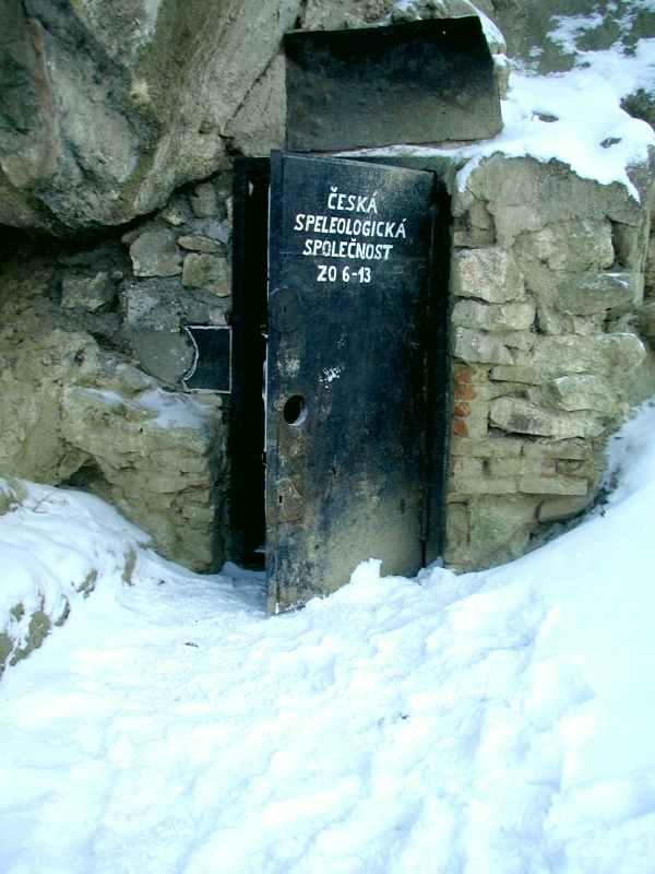 Jeskyně Na Turoldu - vchod v letech 1975-2003