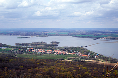 Dolní Věstonice a Novomlýnské nádrže