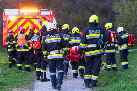 Hasičské cvičení záchrany lidí z hloubek v jeskyni Na Turoldu v Mikulově, 5. 11. 20241